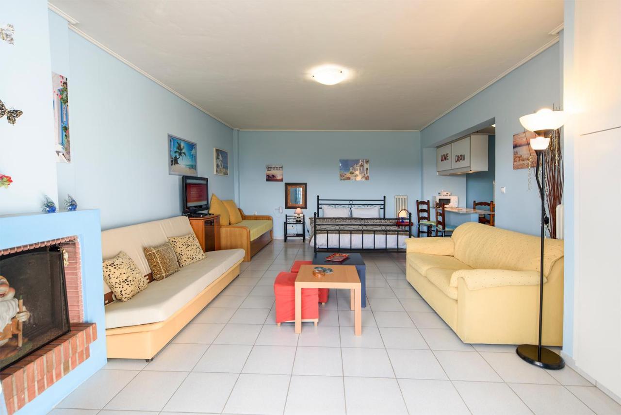 Liland Beachfront Lefkandi Chalkida Exterior foto